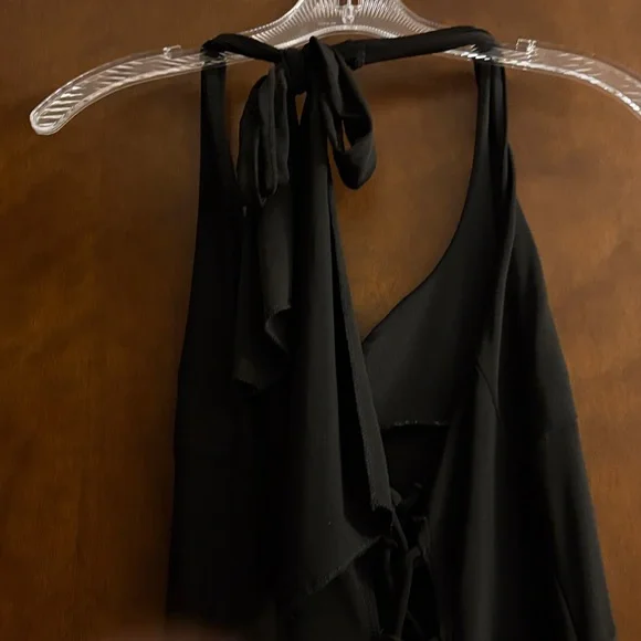 Venus midi halter tie dress - Picture 4 of 9